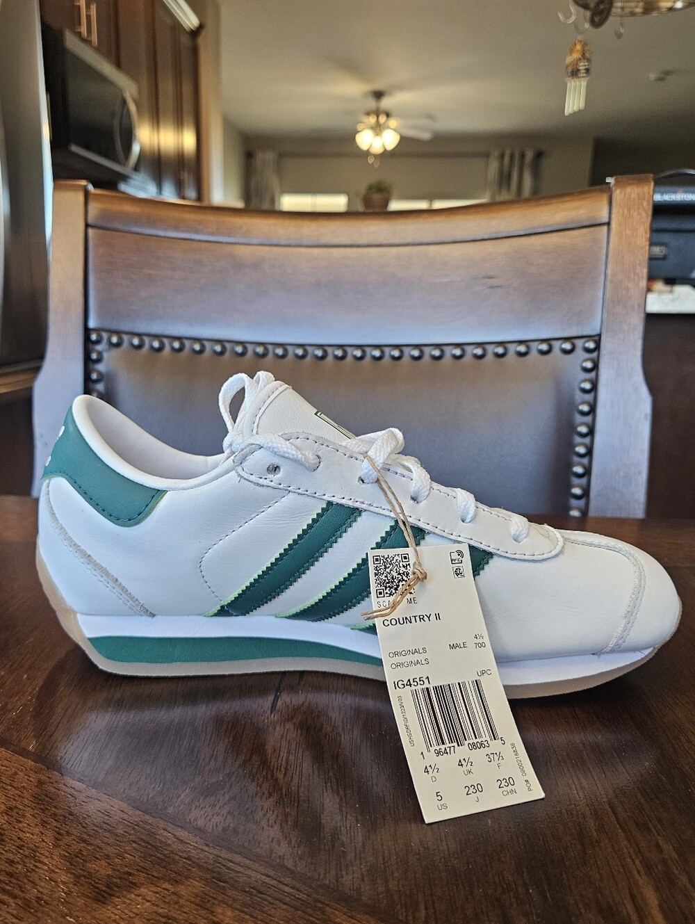 Adidas Country II Sneakers - Picture 4 of 11